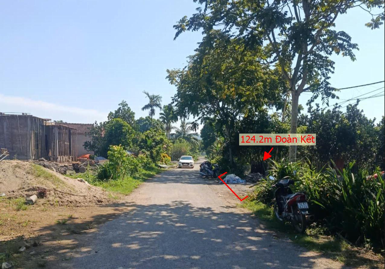 Hình ảnh Bán Lô Đất 124.2m Tại Đoàn Kết Yên Thủy Bám Đường Bê Tông Ô Tô Vào Tận Đất Dân Cư Đông Đúc Gần Chợ Trường Học Ủy Ban Giá Đầu Tư
