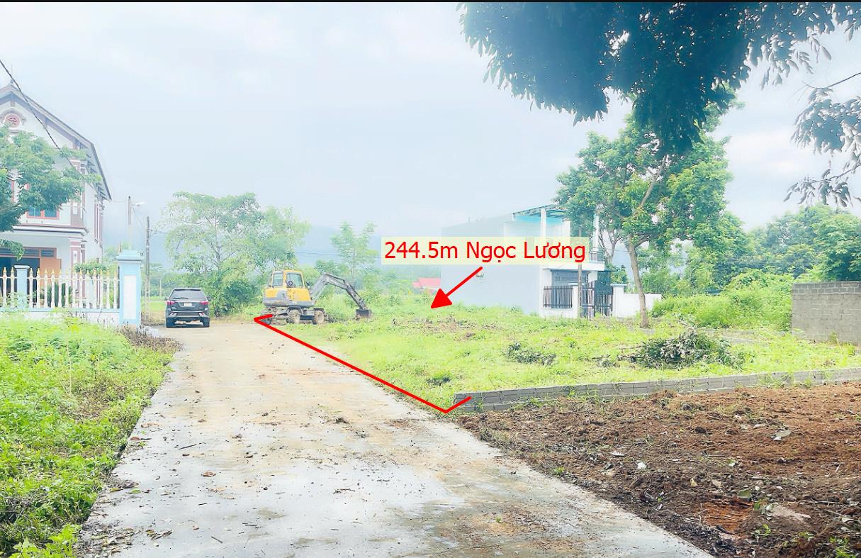 Hình ảnh Bán Lô Đất 244.5m Tại Ngọc Lương Yên Thủy Bám Đường Bê Tông Ô Tô Vào Tận Đất Dân Cư Đông Đúc Phù Hợp Làm Nhà Vườn Đầu tư Sinh Lời Giá Đầu Tư