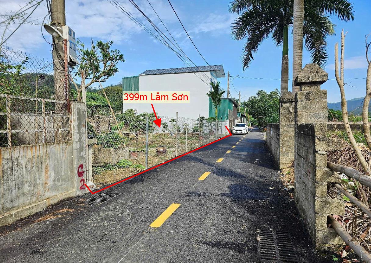 Hình ảnh Bán Lô Đất 399m Tại Lương Sơn Bám Đường Trải Aphan Ô Tô Vào Tận Đất Dân Cư Đông Đúc Thân Thiện Phù Hợp Phân Lô Giá Đầu Tư