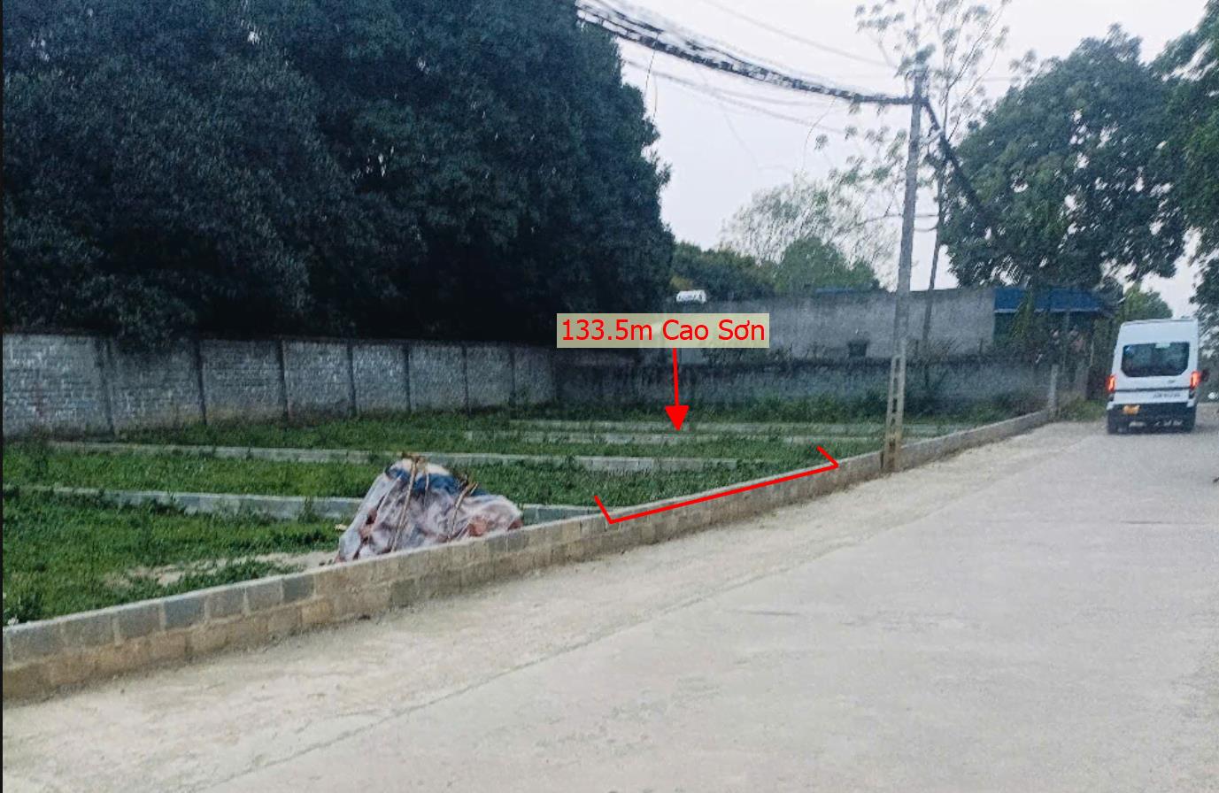 Hình ảnh Bán Lô Đất 133.5m Tại Lương Sơn Bám Đường Be Tông Ô Tô Vào Tận Đất Dân Cư Đông Đúc Thân Thiện Gần CHợ Trường Học Ủy Ban Giá Đầu Tư
