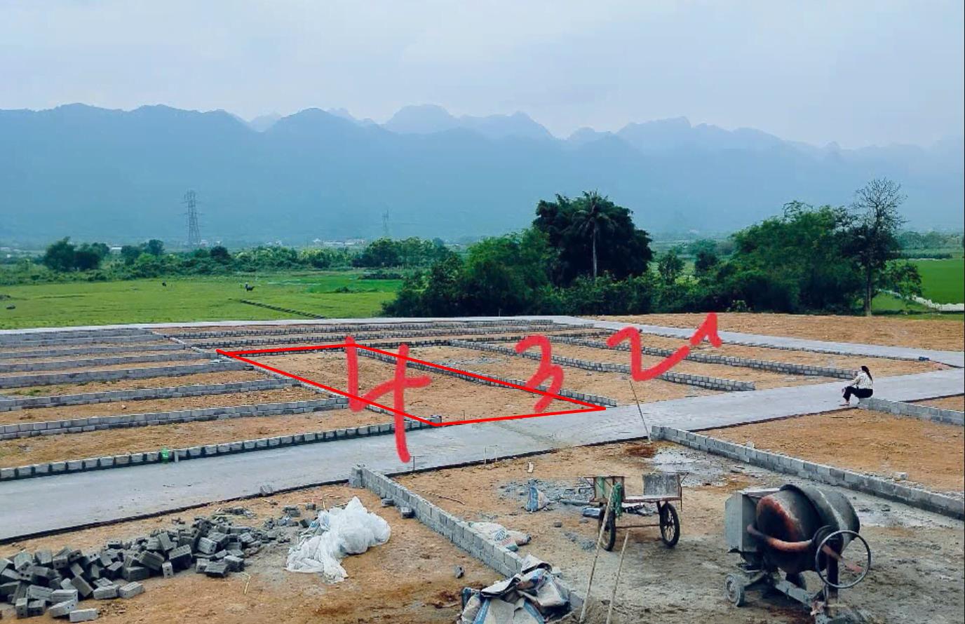 Hình ảnh Bán Lô Đất 134.2m Tại Ngọc Lương Yên Thủy Bám Đường Bê Tông Ô Tô Vào Tận Đất Dân Cư Đông Đúc Thân Thiện Giá Đầu Tư