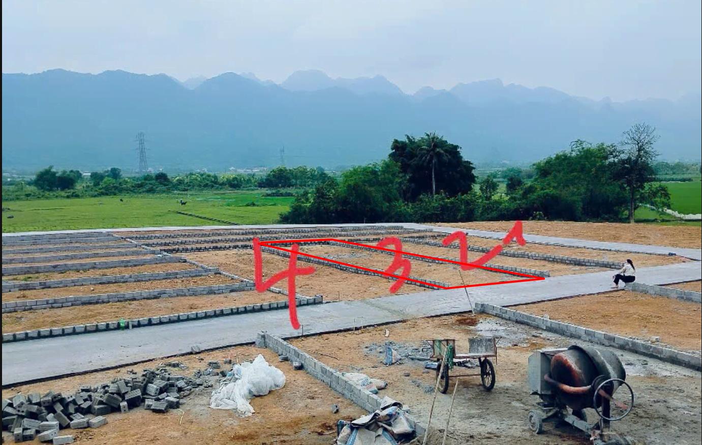 Hình ảnh Bán Lô Đất 106.7m Tại Ngọc Lương Yên Thủy Bám Đường Bê Tông Ô Tô Vào Tận Đất Dân Cư Đông Đúc Thân Thiện Giá Đầu Tư